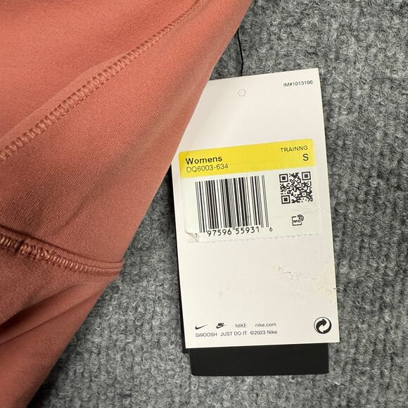 New Nike Womens Small Dri-Fit Capris Tight Cycling Training Burnt Orange Raw Hem - Picture 8 of 11